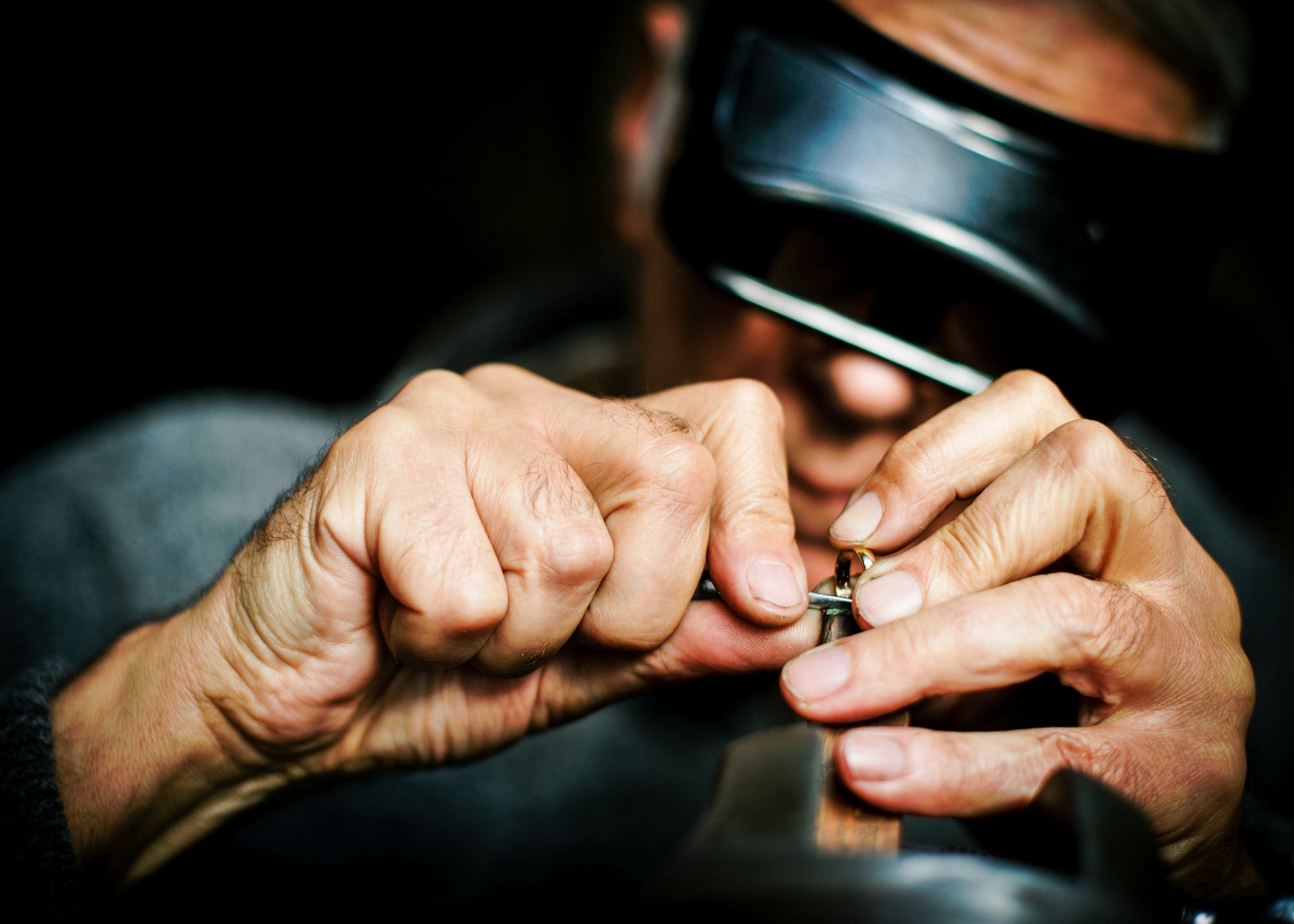 Goldsmith... Silversmith... Jeweller... What's the Difference?!