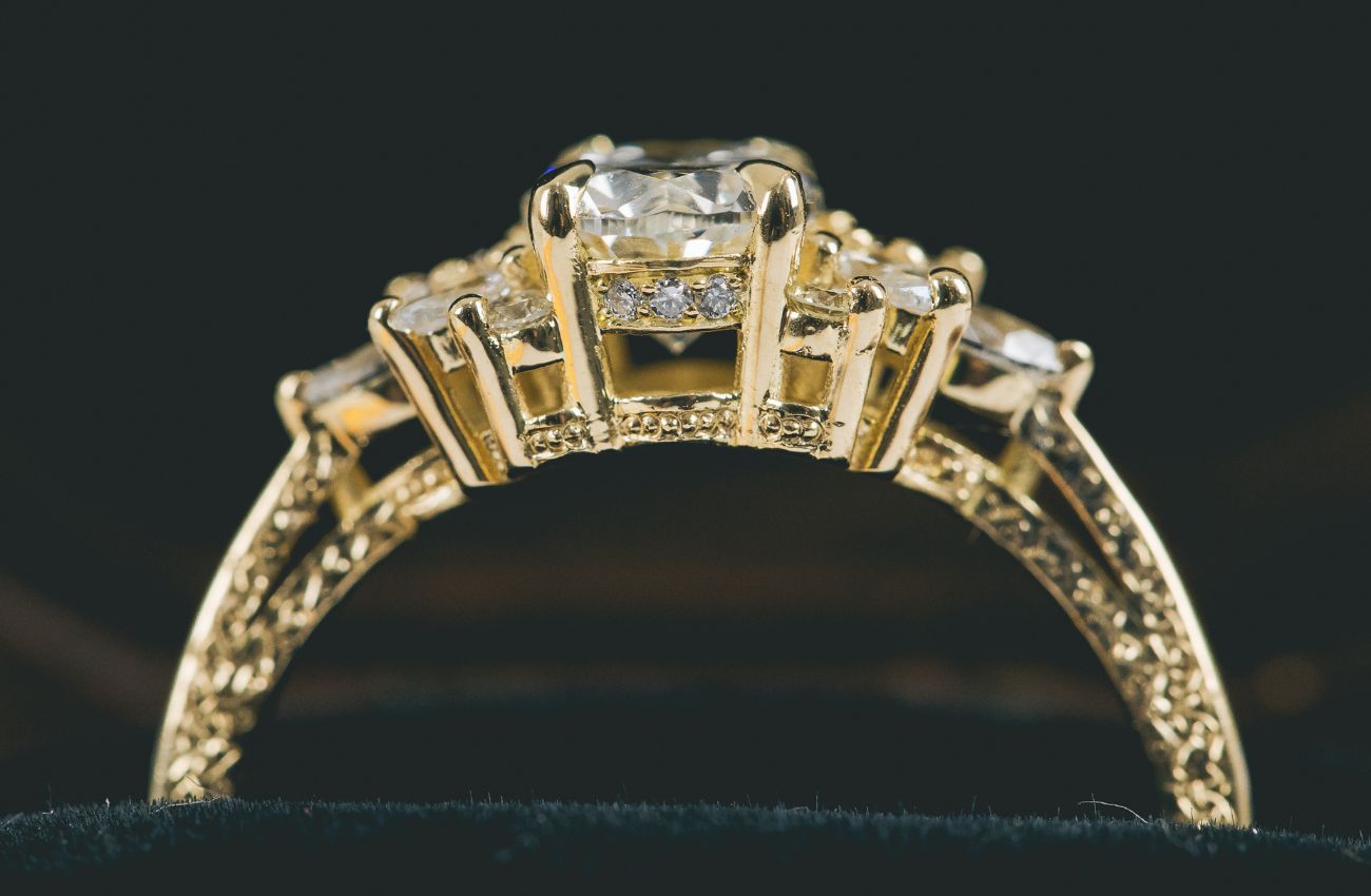 Mehndi Inspired Floral Cluster Engagement Ring - Boutee