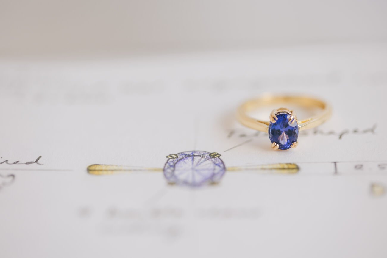 Oval Tanzanite Engagement Ring - Boutee