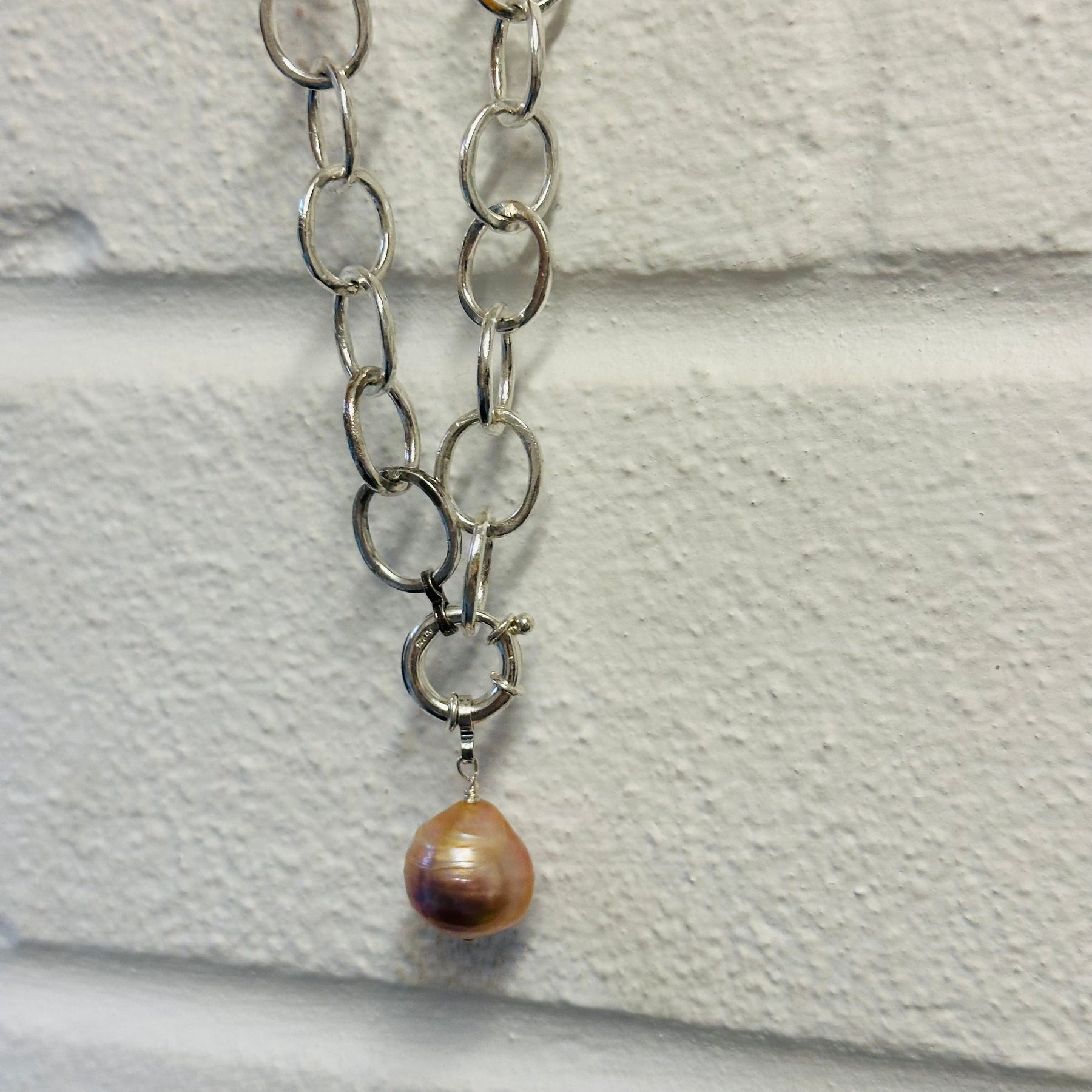 Treasure - The Oyster - Boutee
