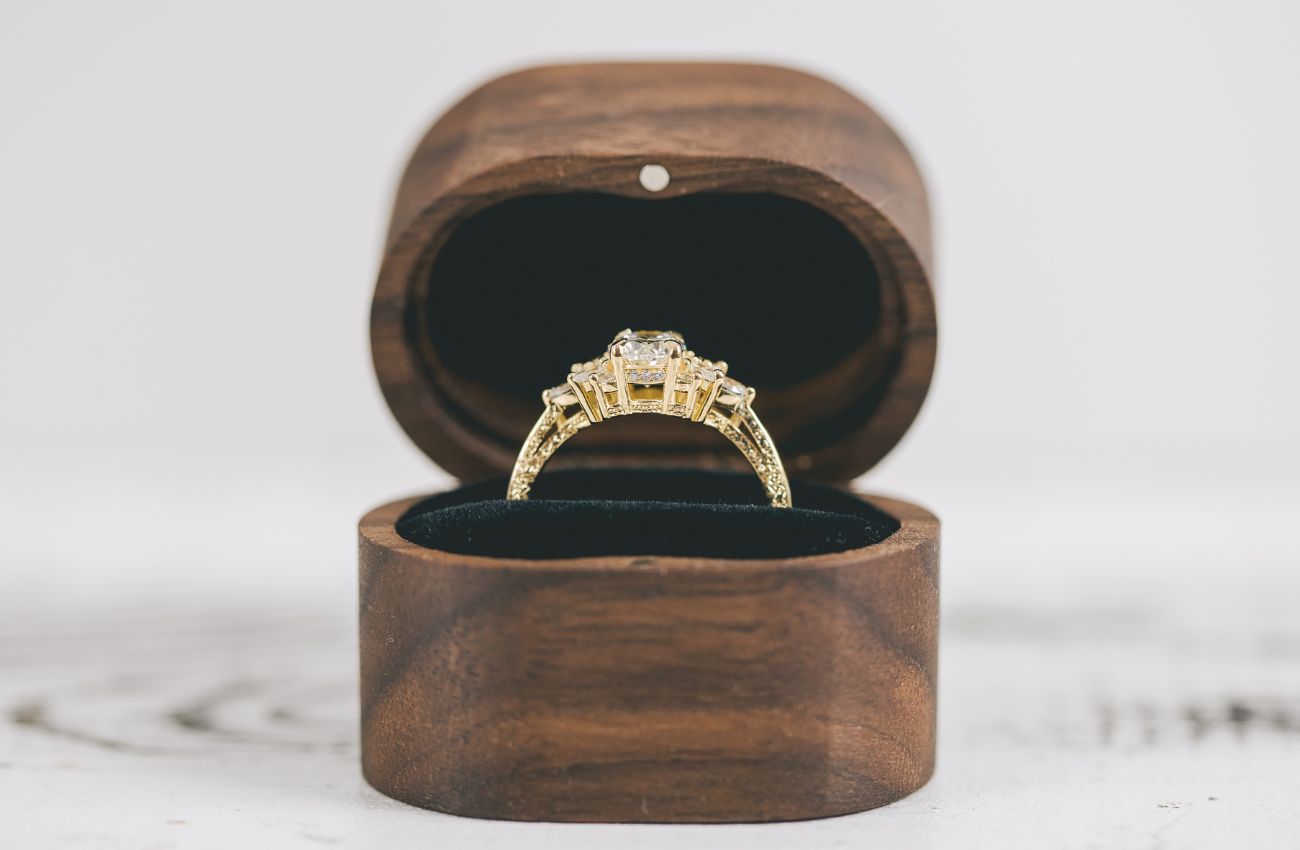 Mehndi Inspired Floral Cluster Engagement Ring - Boutee