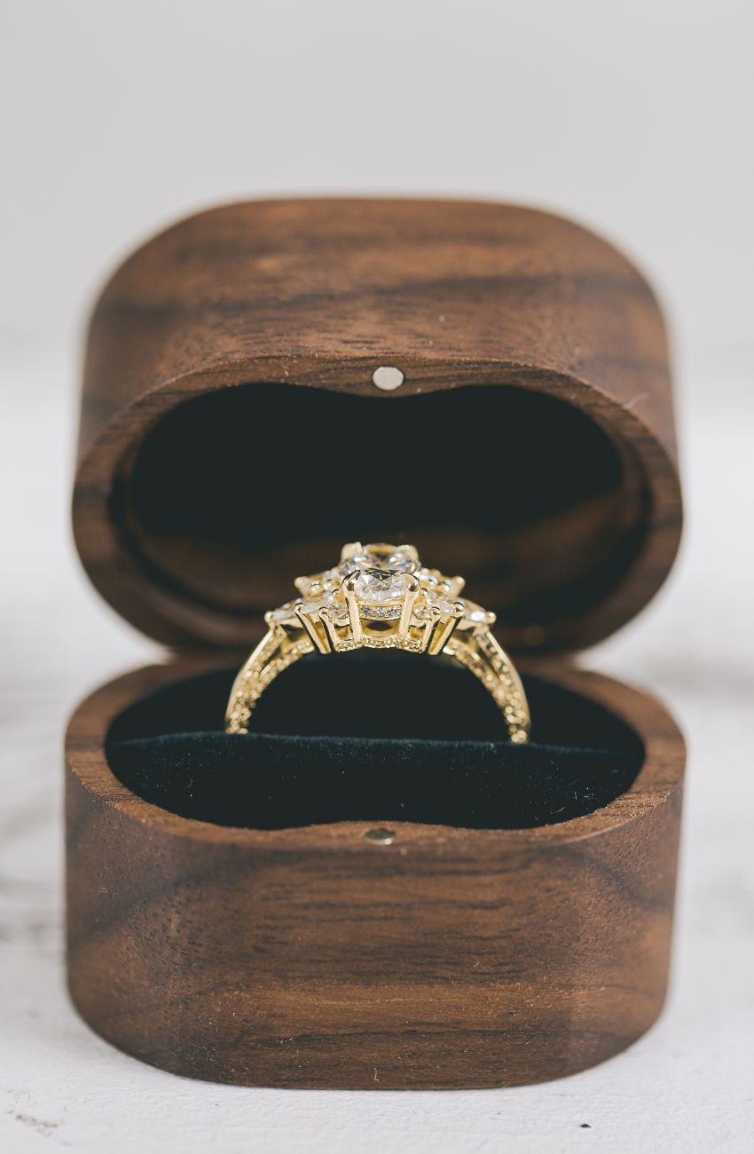 Mehndi Inspired Floral Cluster Engagement Ring - Boutee