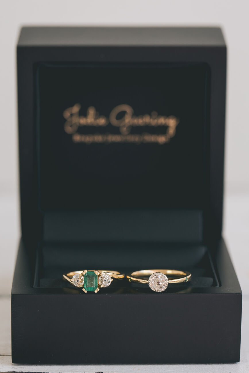 Emerald and Diamond Twist Trilogy Engagement Ring - Boutee