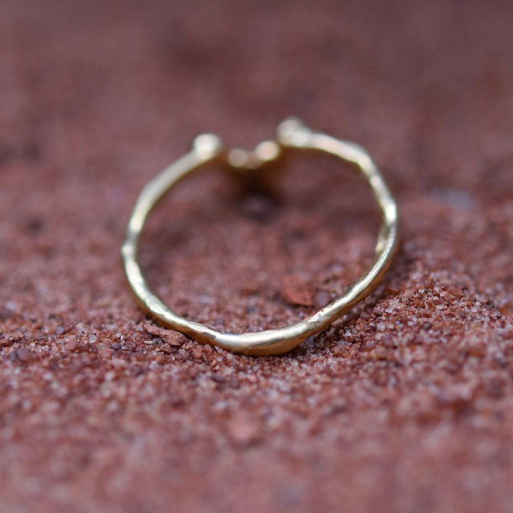 Ruby Tiara Ring in 18ct Yellow Gold - Boutee