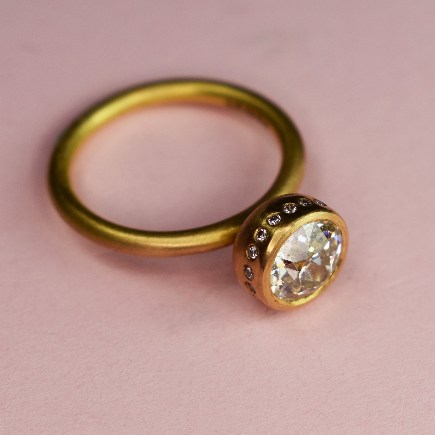 22ct Gold 1.6ctw Old Cut GIA Certificated Diamond Ring - Boutee