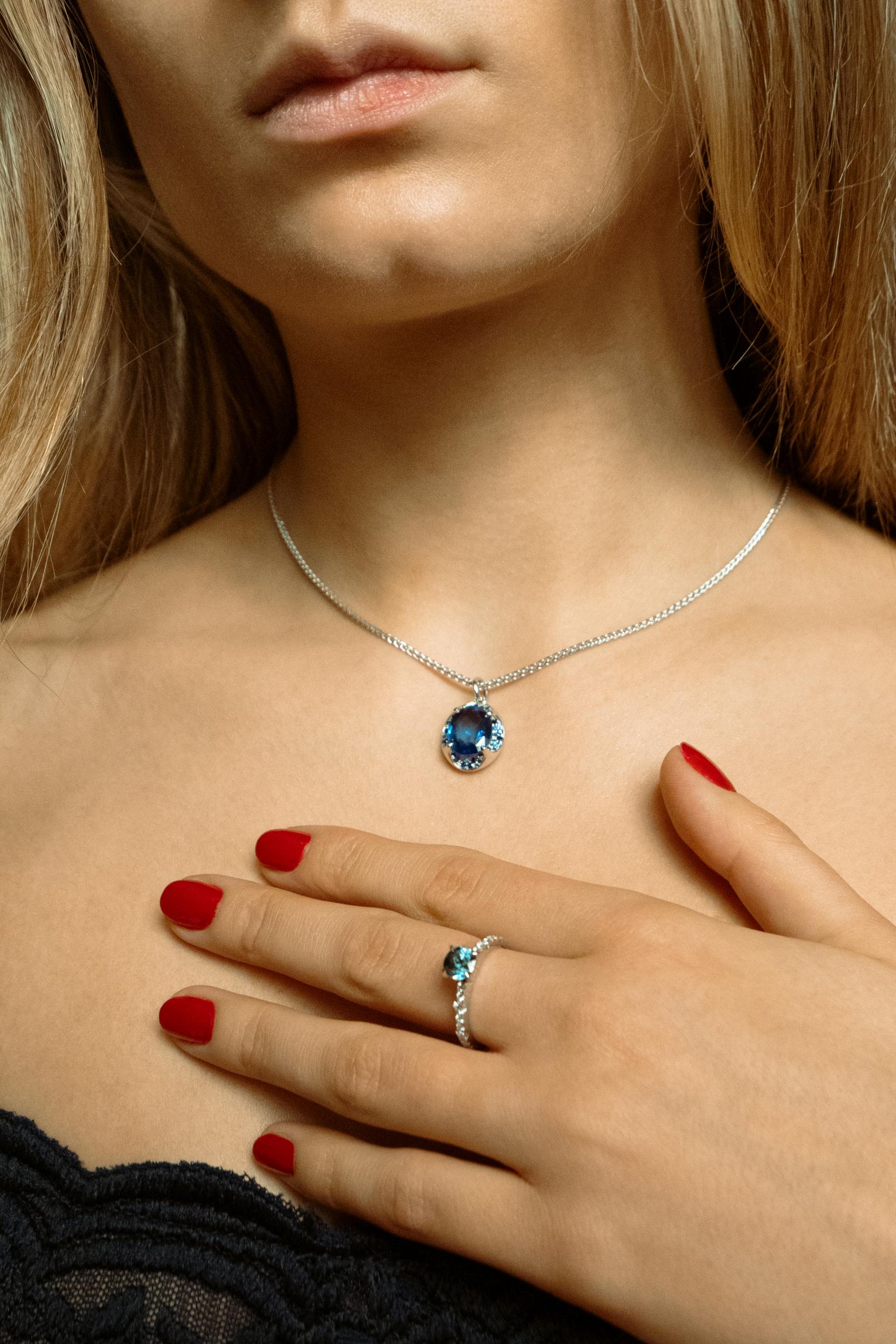 Fleur de Lys Sapphire Pendant