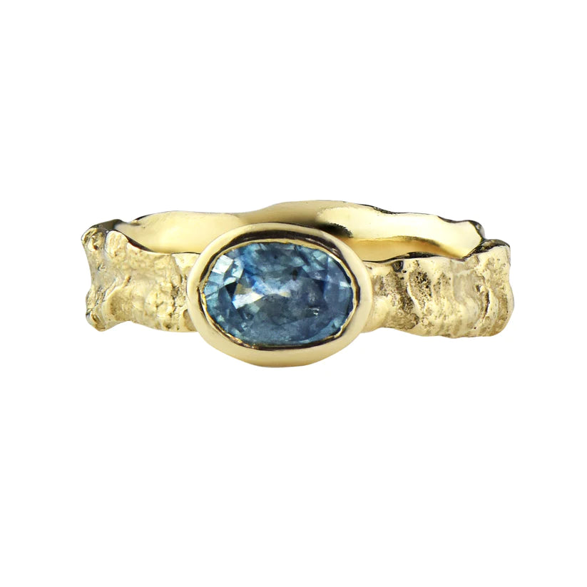 9ct Gold and Blue Sapphire Hawthorn Ring - Boutee