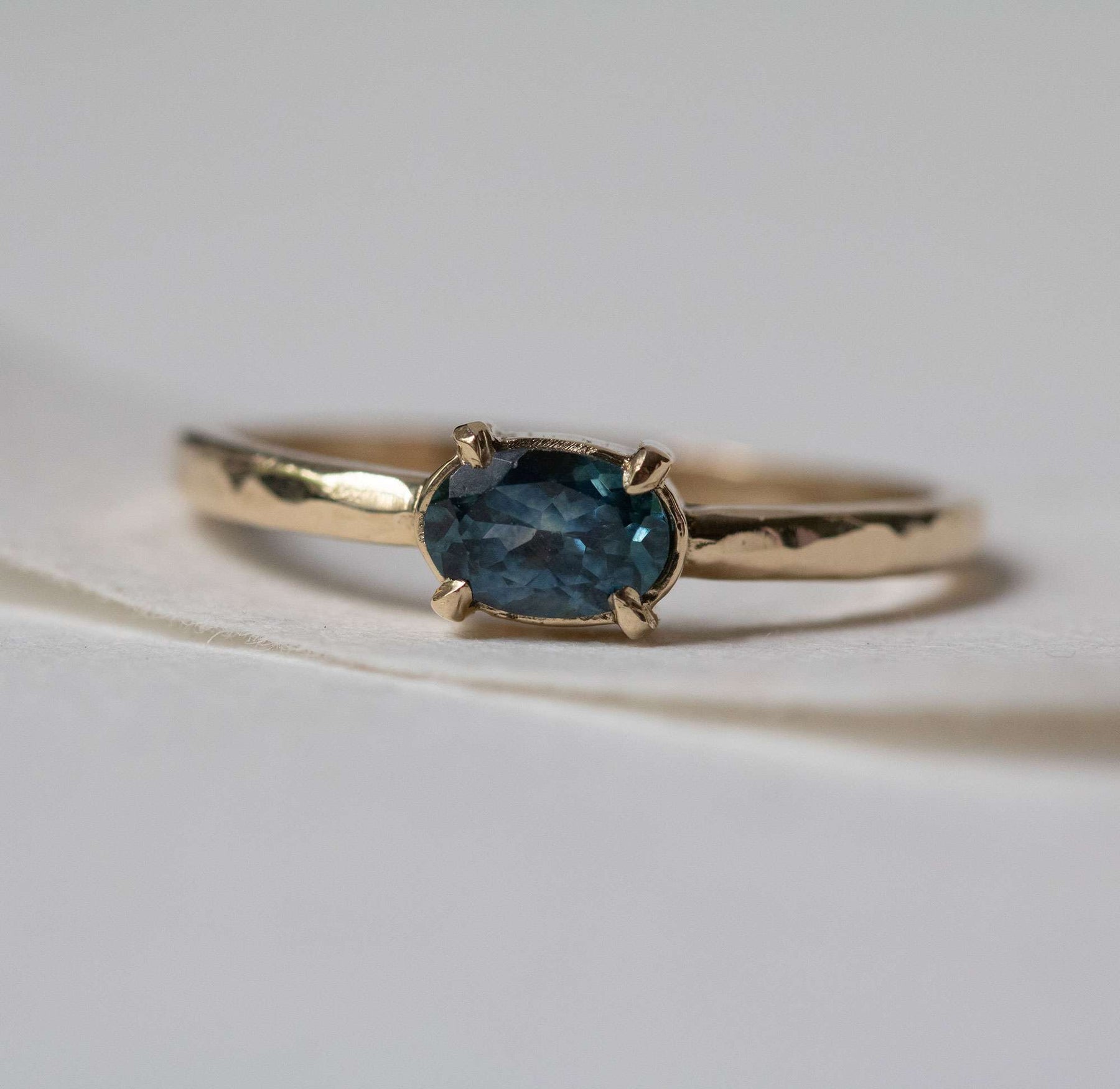 Oval Montana Sapphire Ring - Boutee
