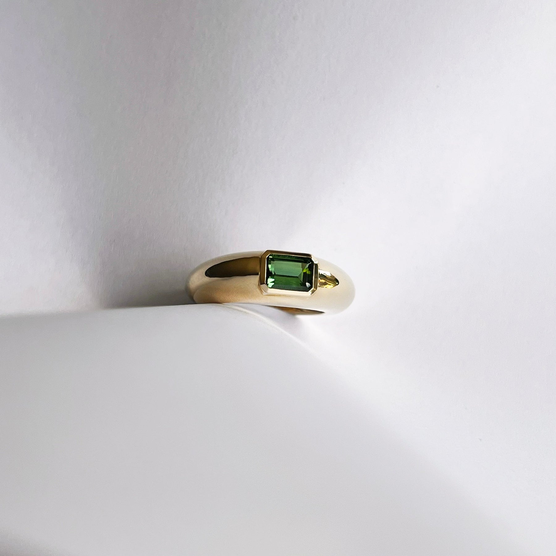 Bailey Bombe Ring - Boutee