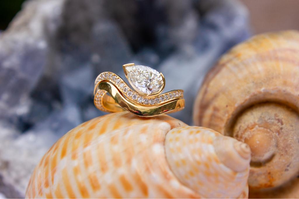 Wave Band Engagement Ring - Boutee