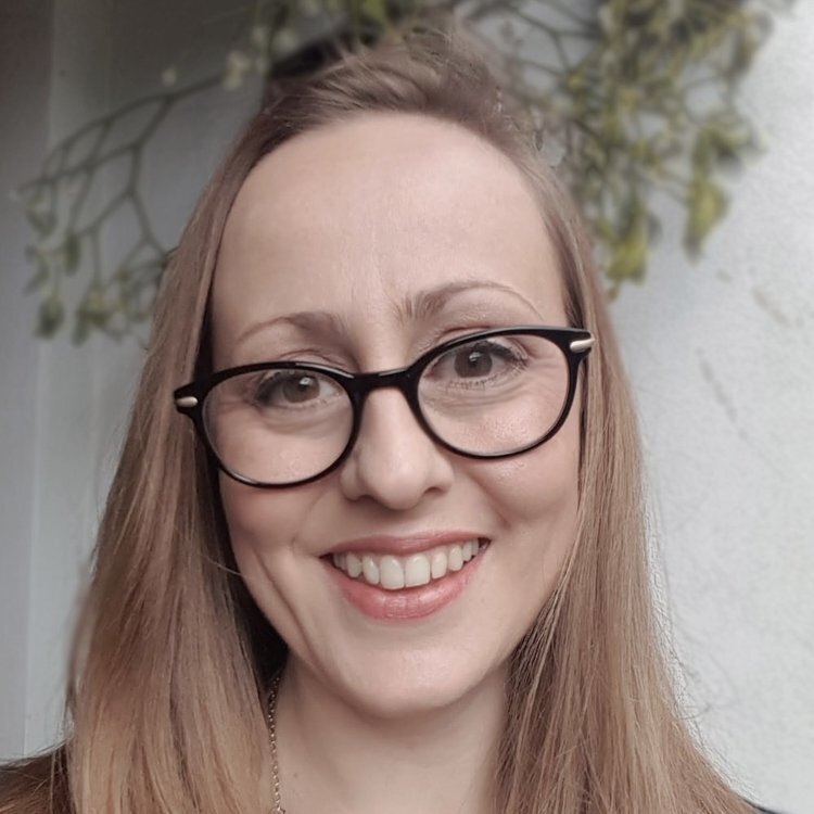 Profile photo for Janie, an employee at independent jeweller Erin Cox in Devon