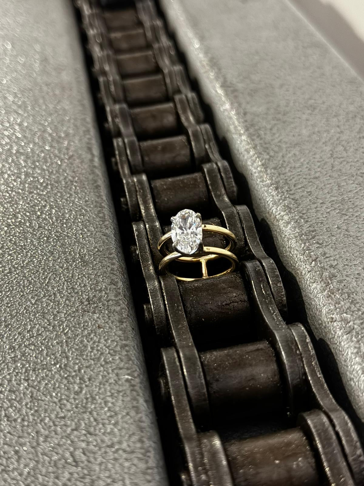 Oval Cut Diamond Double Band Ring - Boutee