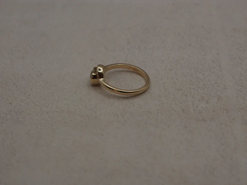 Floating Solitaire Diamond Ring - Boutee