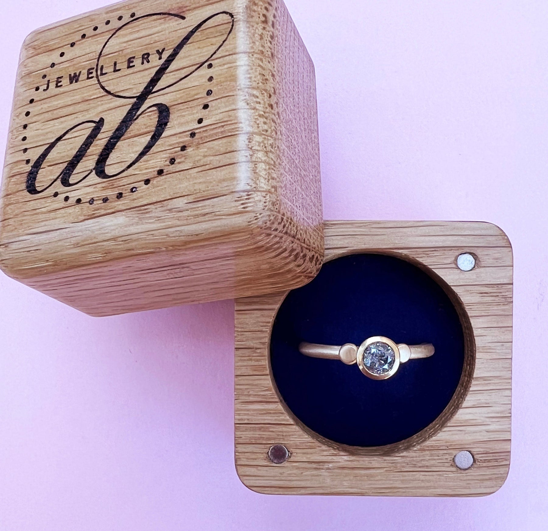 22ct & 18ct Gold Salt & Pepper Diamond Ring - Boutee