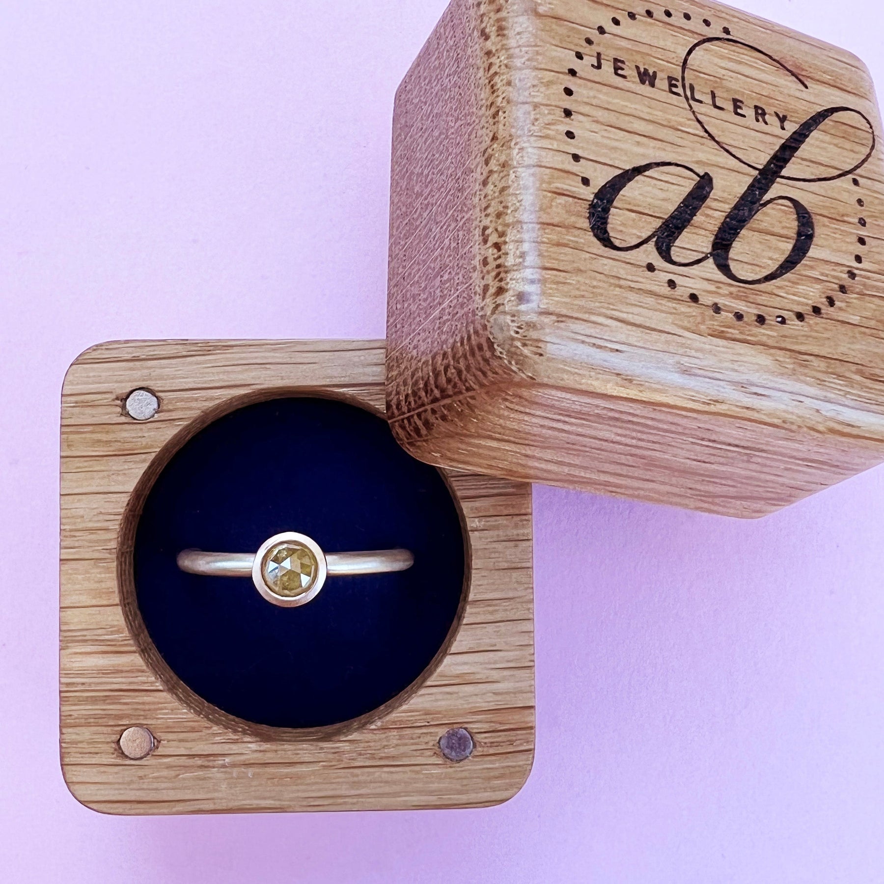 22ct & 9ct Gold Yellow Diamond Ring - Boutee