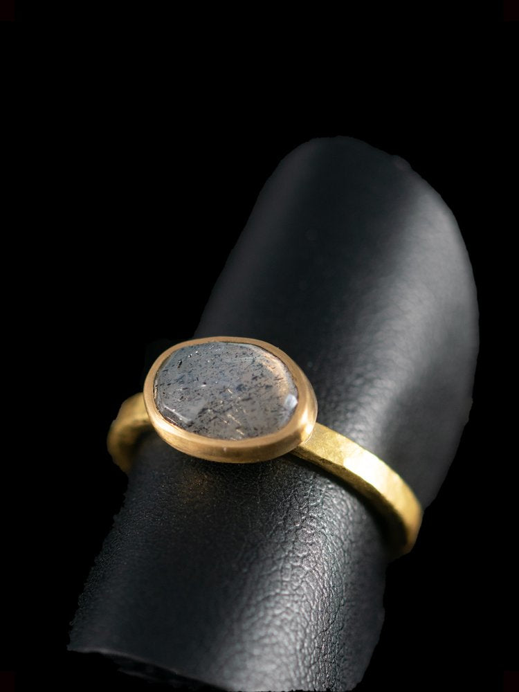 Labradorite & 22ct Gold Ring - Boutee