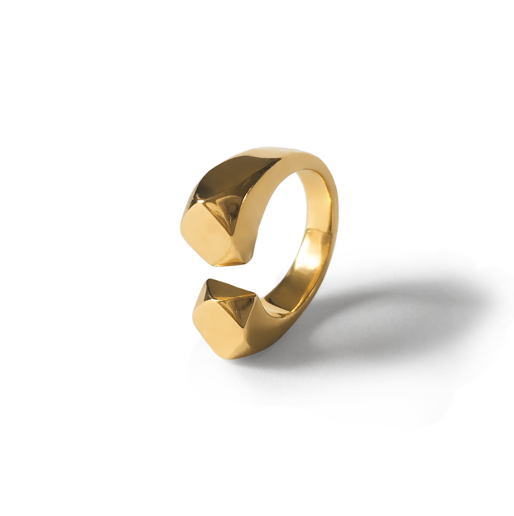 Arlo Ring - Boutee