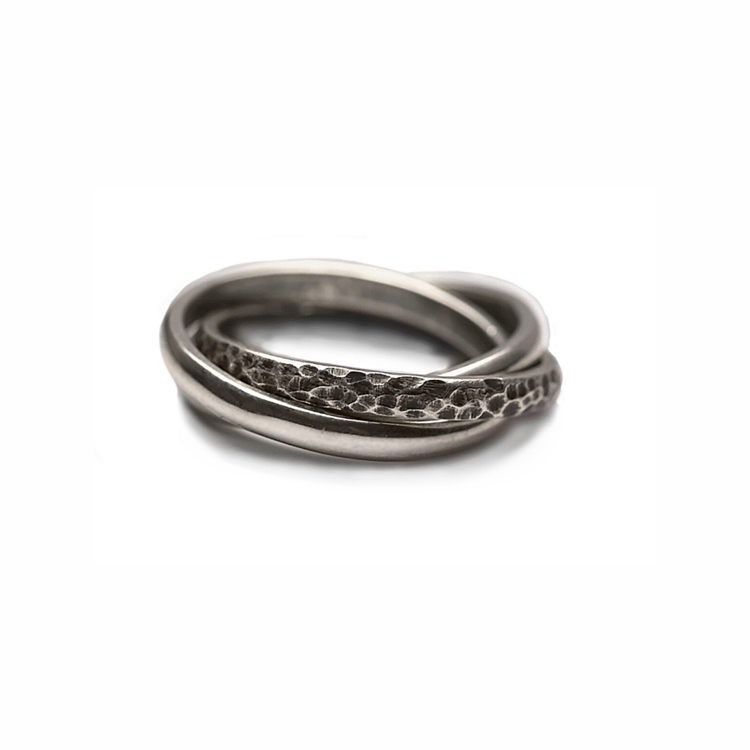 Tatjana- Russian Wedding Band - Boutee