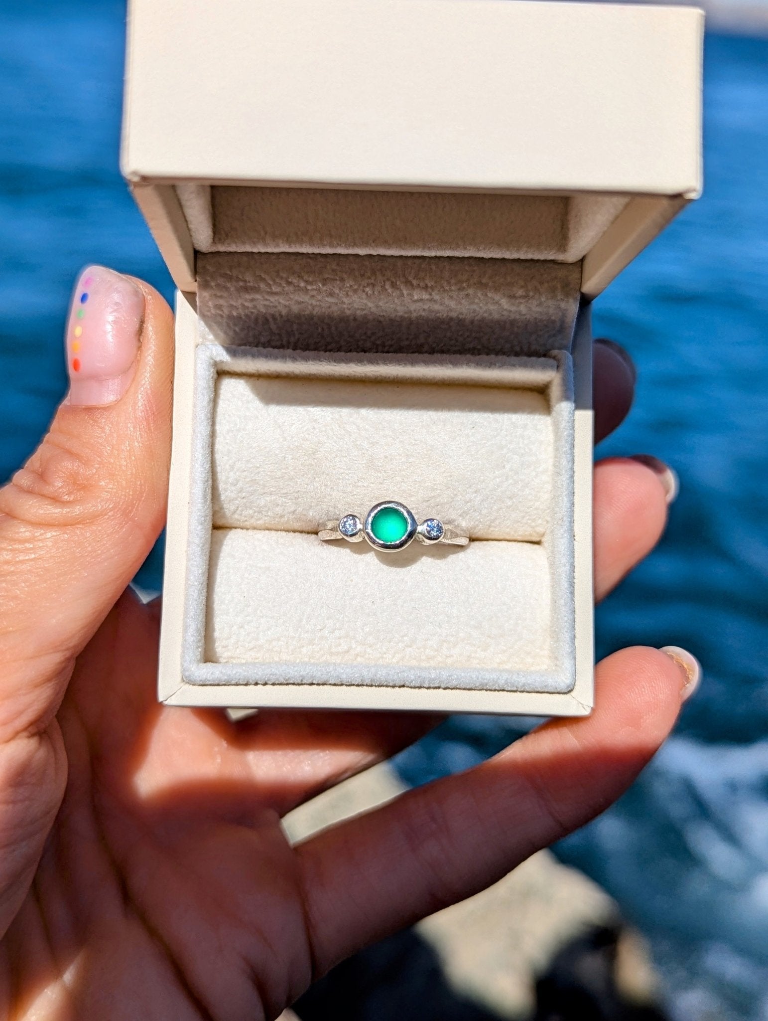 Emerald Green Sea Glass and Moissanite Silver Ring – Allure CollectionRingsBooblinka Jewellery