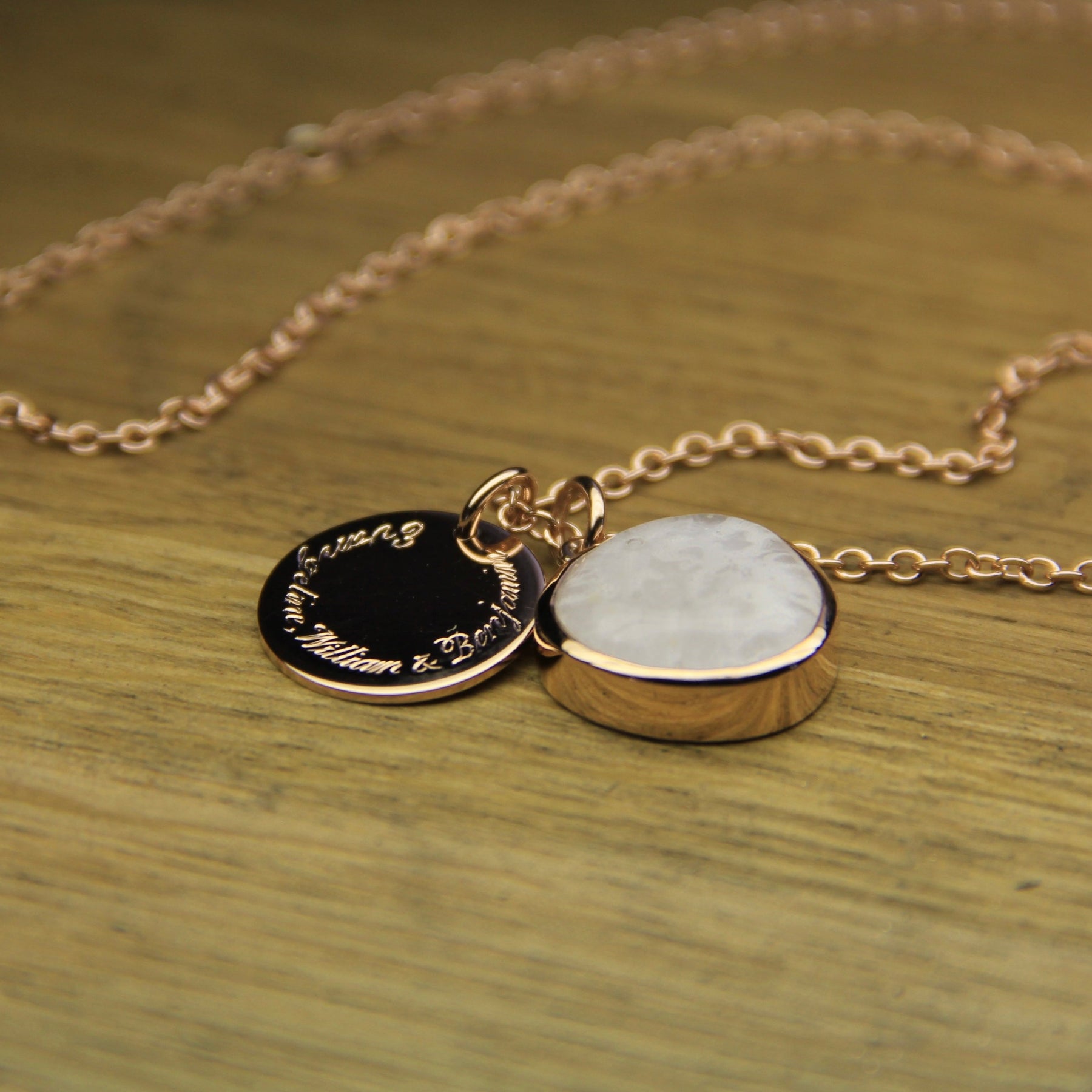 Rose Gold Name Tag & Birthstone Pendant - Boutee