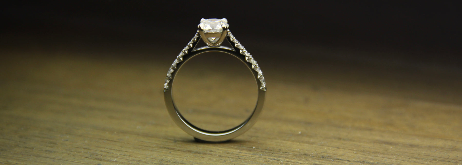 Diamond & Platinum Solitaire - Boutee