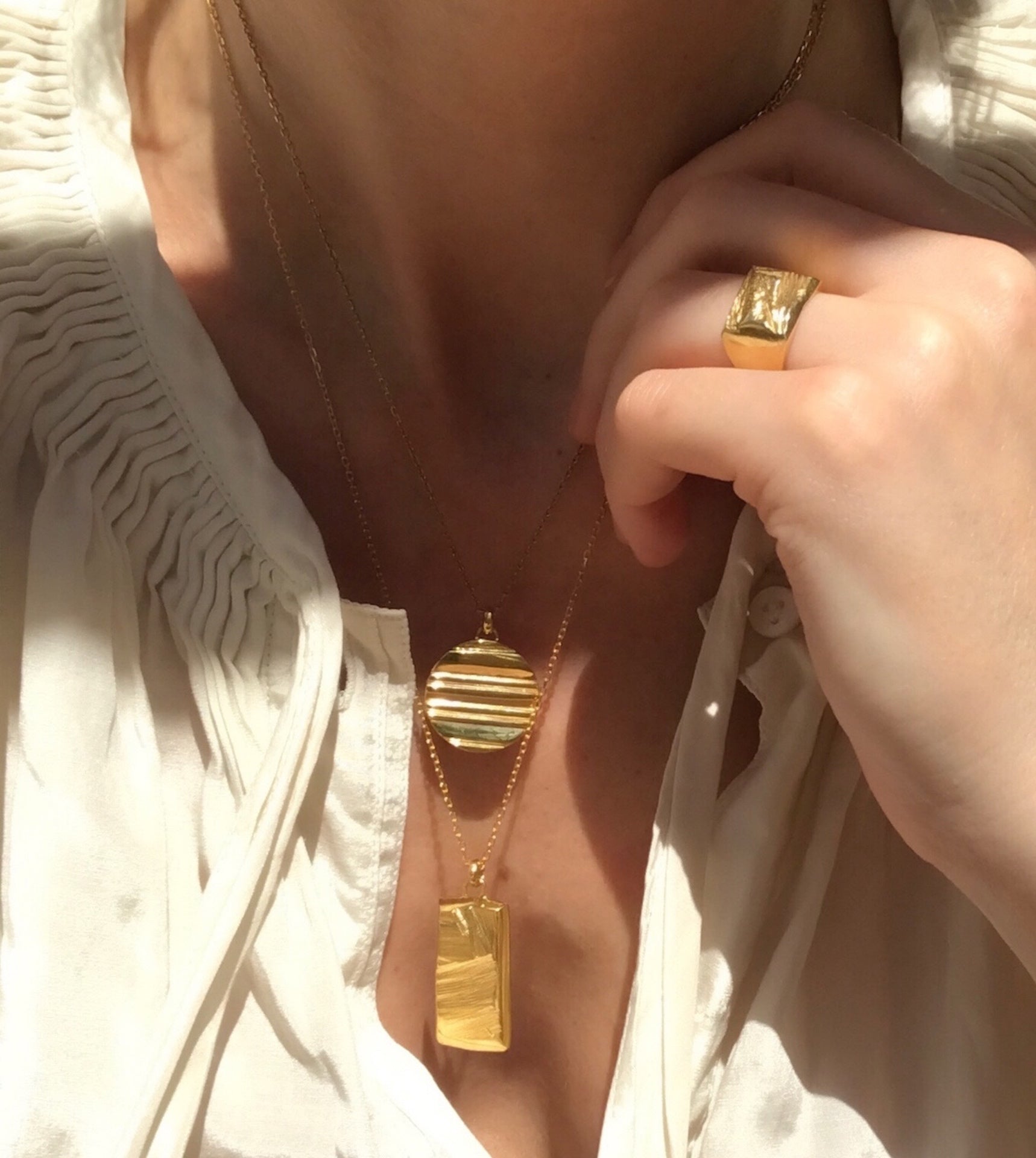 Lozen Signet Ring - Boutee