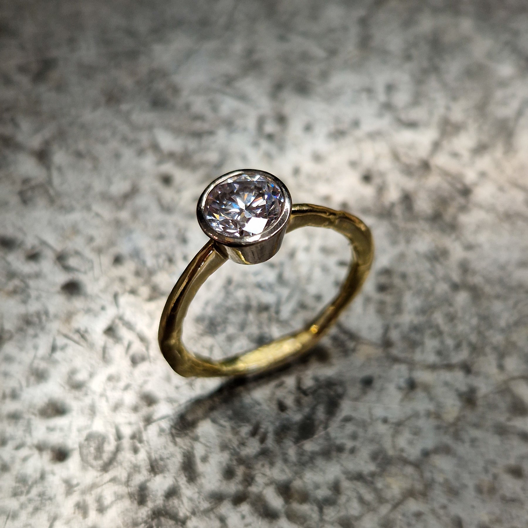 1ct Diamond Solitaire Ring | 18ct Yellow Gold - Boutee