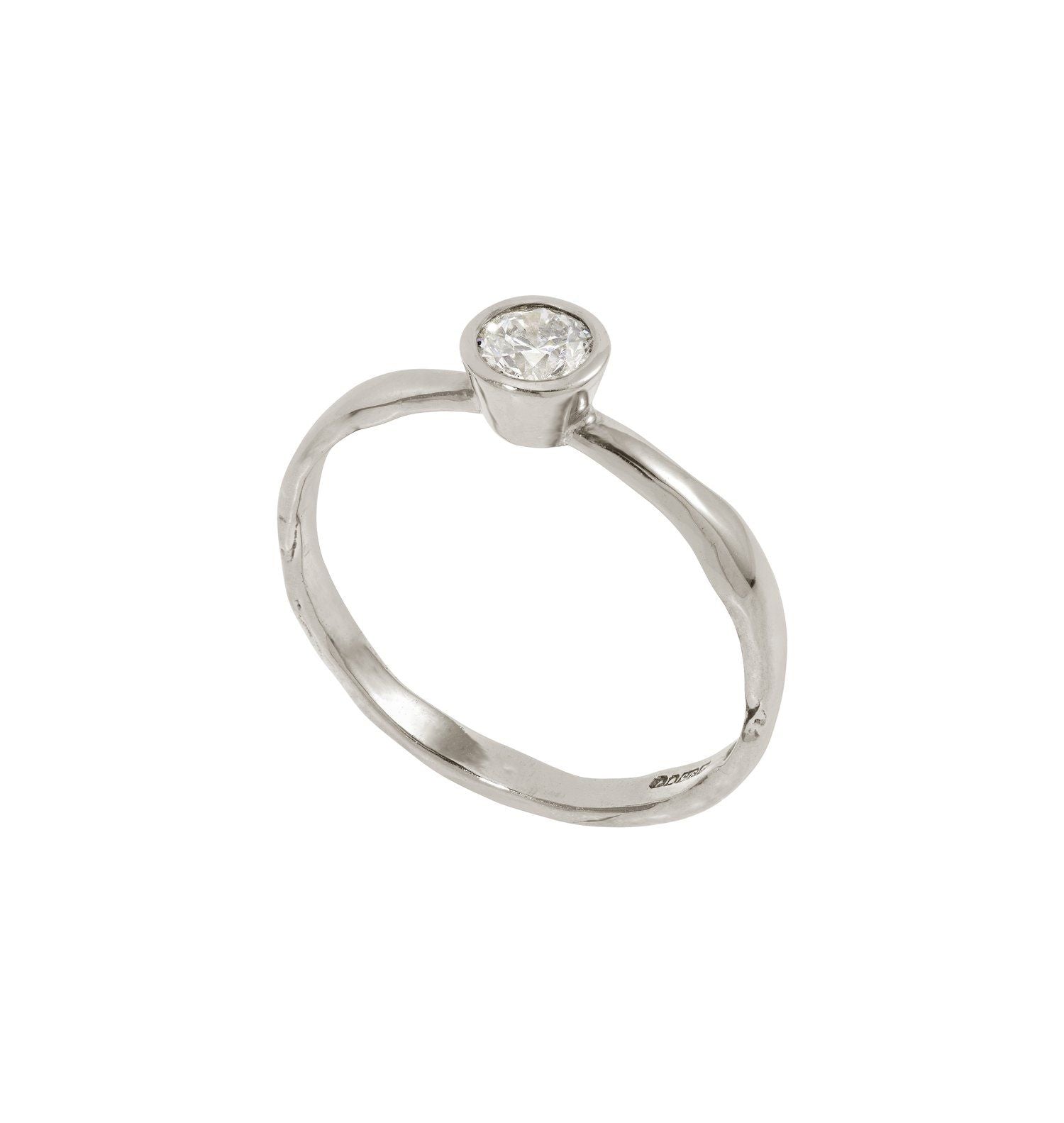 TAW Engagement Ring - Boutee
