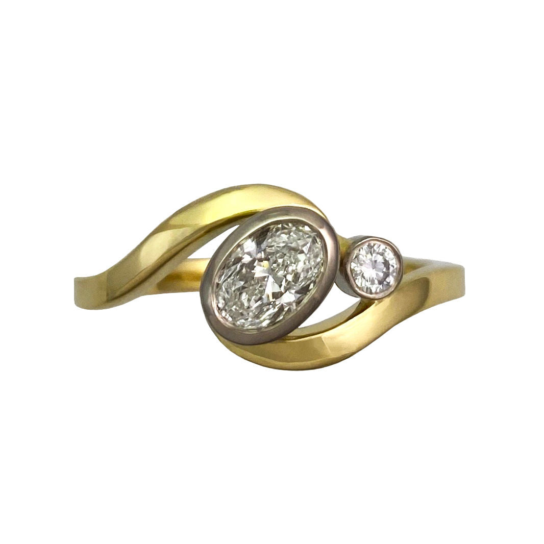 Ocean Wave 18ct Gold Diamond Ring - Boutee
