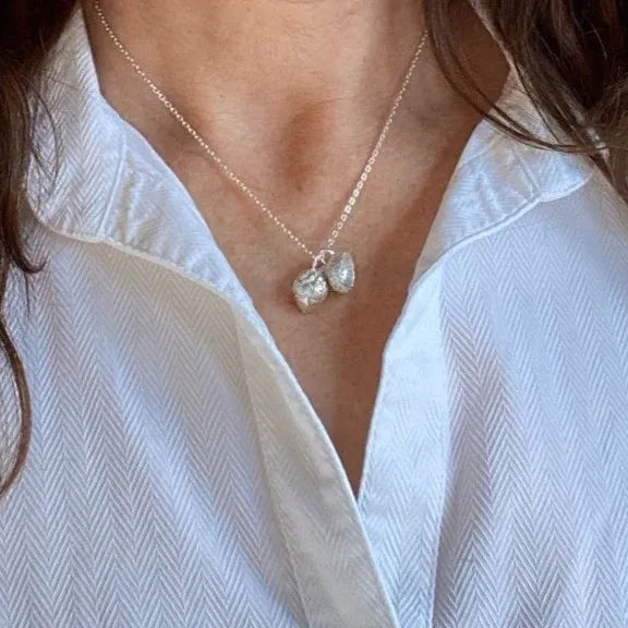 Autumn Acorn Cluster Necklace - Boutee
