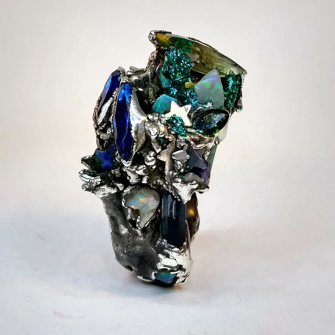 The Firefly Opal Ring - Boutee