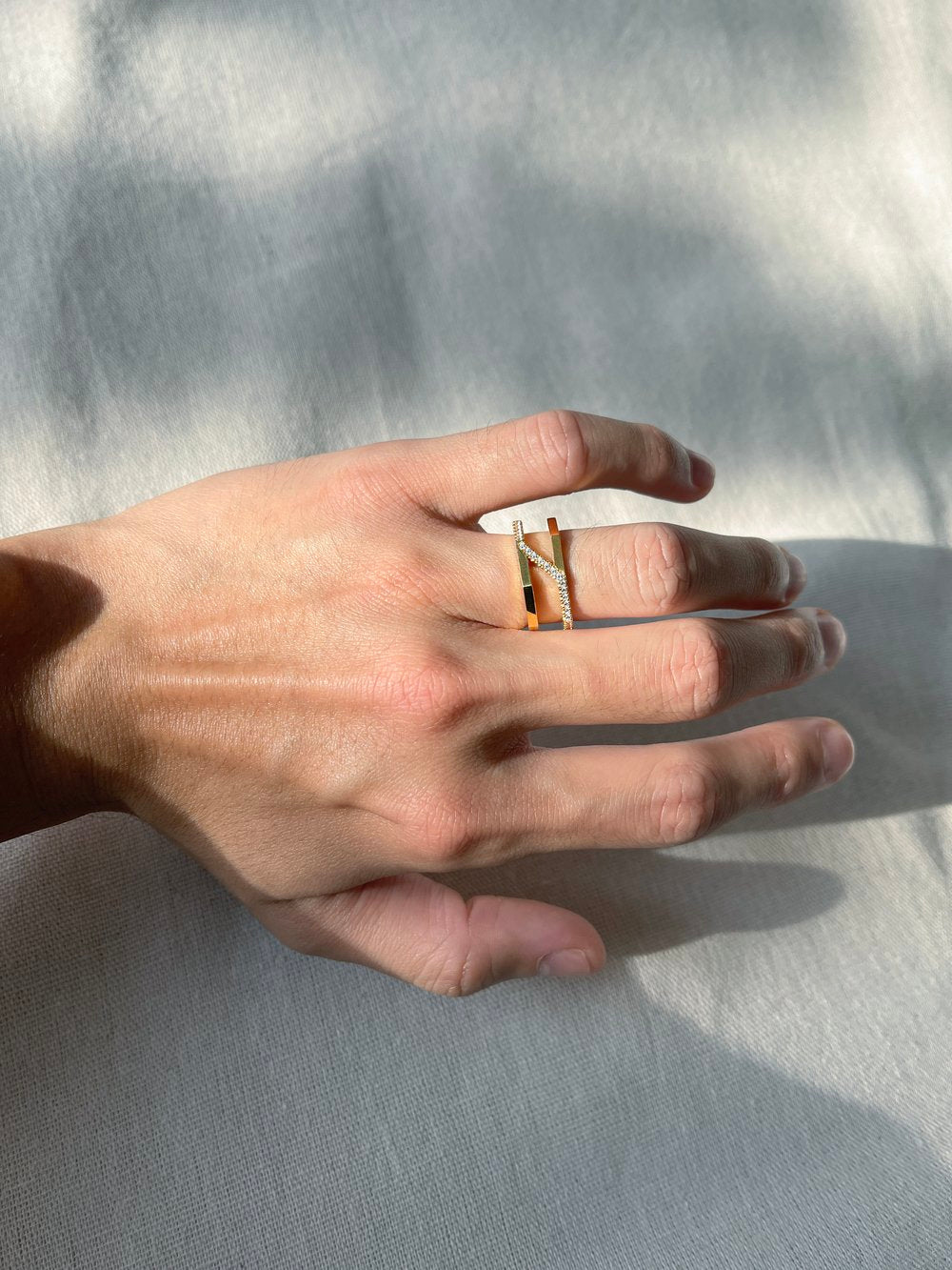 Nexus Ring - Boutee
