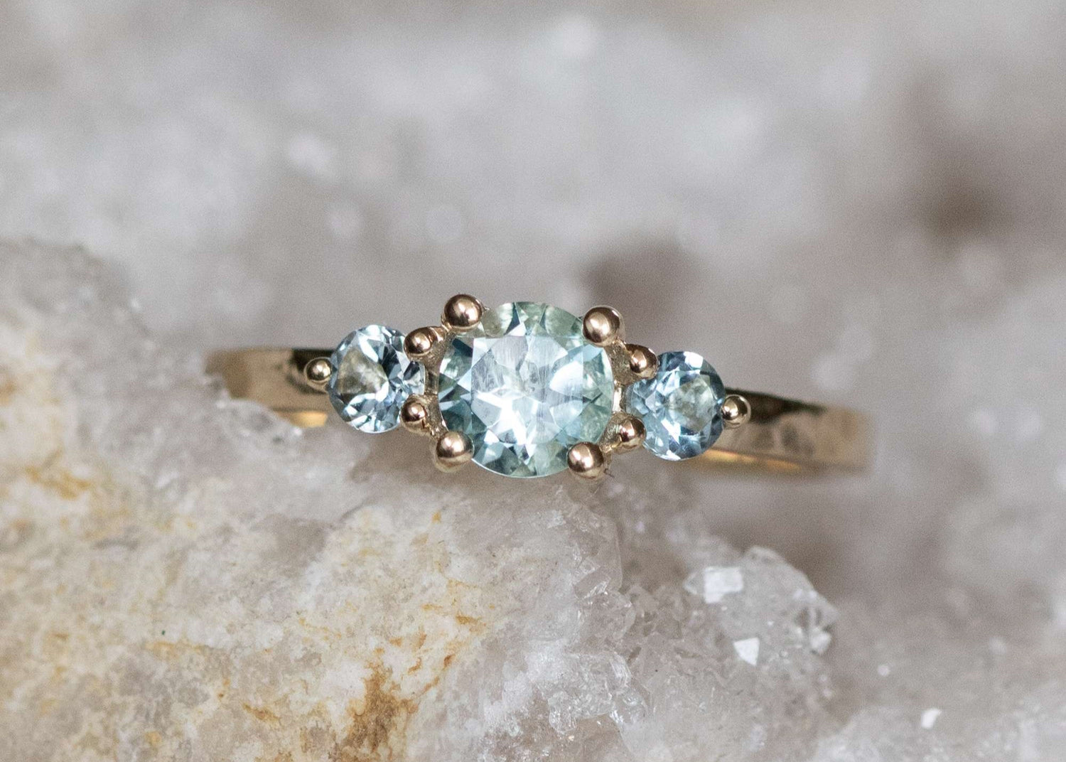 A Guide to Buying Aquamarine Engagement Rings