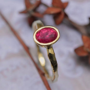 Oval Ruby 18ct Yellow Gold Molten Ring - Boutee