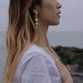Quintessence String Pearl Earrings - Pearl Top - Boutee