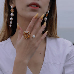 Quintessence String Pearl Earrings - Pearl Top - Boutee