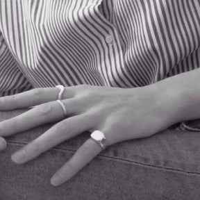 Arlo Signet Ring - Boutee