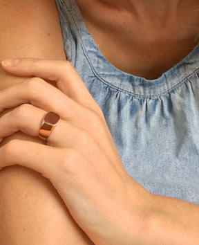 Arlo Signet Ring - Boutee