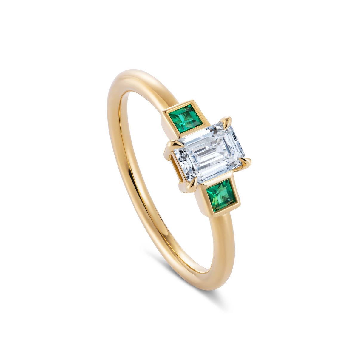 Diamond & Emerald Trilogy Ring - Boutee