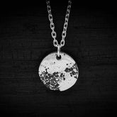 Corrupted Circle Necklace - Boutee