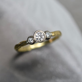 Diamond & 18ct Gold Trilogy Ring - Boutee