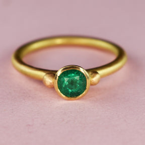 22ct & 18ct Gold Emerald Ring - Boutee