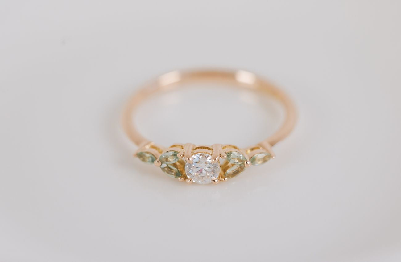 Diamond and Green Sapphire Engagement Ring - Boutee