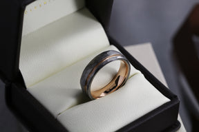 Hammered Two-Tone Wedding Ring - Boutee