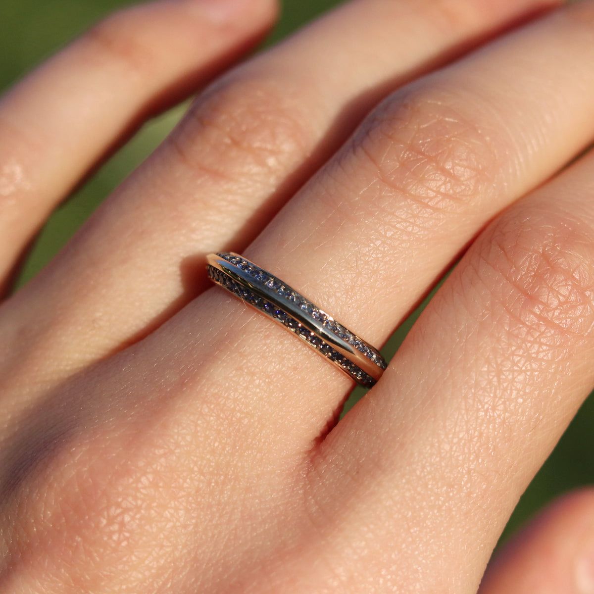 Two-Tone Knife-Edge Ring