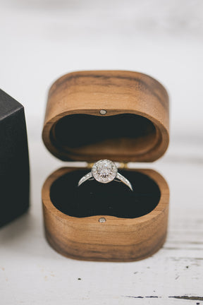 Oval Halo Moissanite Engagement Ring - Boutee