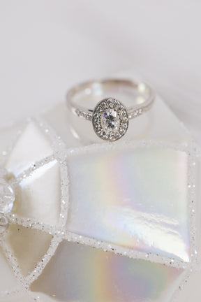 Oval Halo Moissanite Engagement Ring - Boutee