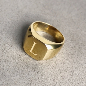 Engraved Arlo Signet Ring - Boutee