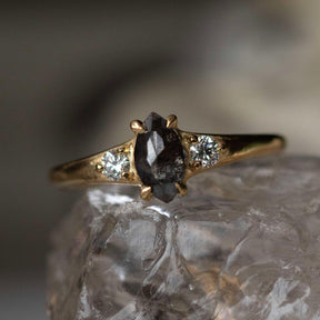 Telesto - Dark Marquise Salt and Pepper Diamond Ring - Boutee