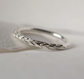 Laurel Ring - Boutee